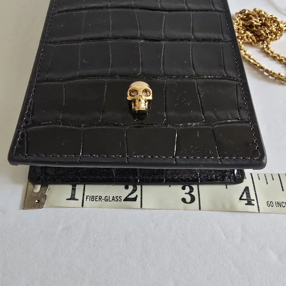 Alexander McQueen Skull Croc-Embossed Leather Phone-Case-On-Chain Black - Picture 5 of 7